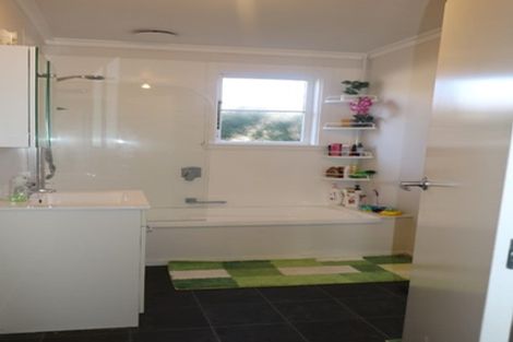 Photo of property in 6a Petherick Street, Taita, Lower Hutt, 5011