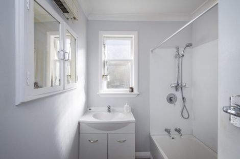 Photo of property in 106 Rugby Street, Awapuni, Palmerston North, 4412