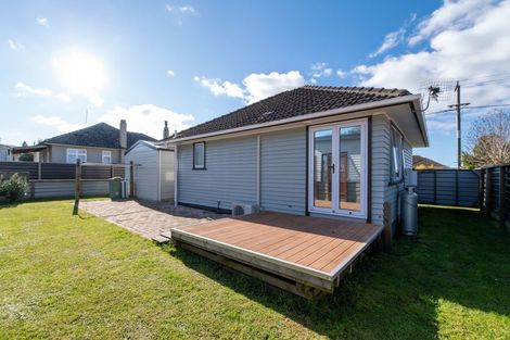Photo of property in 28 Koutu Road, Koutu, Rotorua, 3010