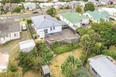 Photo of property in 25 Kawatiri Avenue, Gonville, Whanganui, 4501