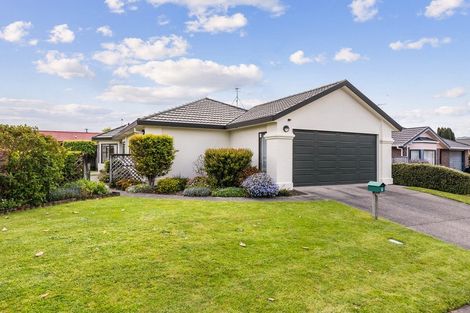 Photo of property in 7 Beachwater Grove, Paraparaumu Beach, Paraparaumu, 5032