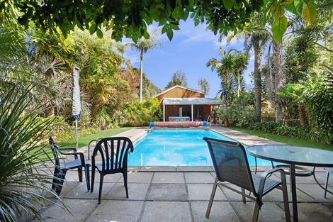 Photo of property in 49 Riddell Road, Kerikeri, 0230