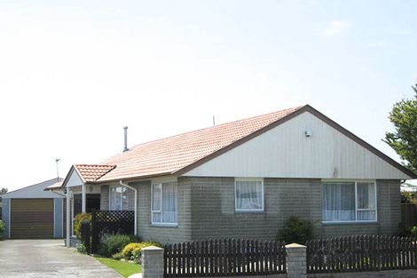 Photo of property in 29 Saint Heliers Crescent, Aranui, Christchurch, 8061