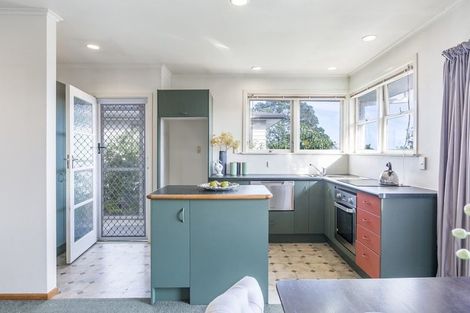 Photo of property in 2/3a Kakariki Avenue, Mount Eden, Auckland, 1024