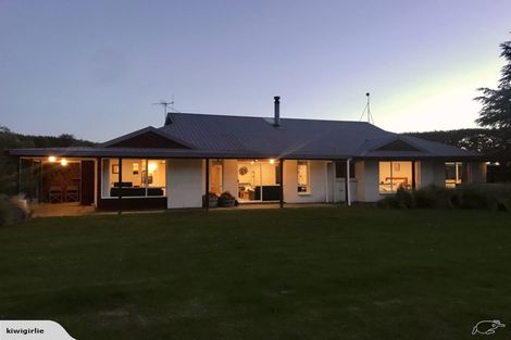 Photo of property in 235 Fishers Road, Loburn, Rangiora, 7473
