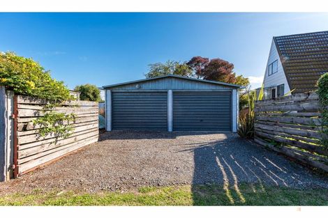 Photo of property in 7 Eaton Street, Waimate, 7924