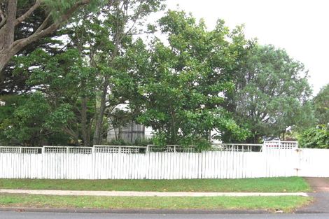 Photo of property in 21 Urlich Drive, Ranui, Auckland, 0612