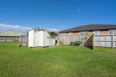 Photo of property in 8 Puriri Avenue, Orewa, 0931