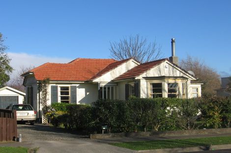 Photo of property in 108 Savage Crescent, West End, Palmerston North, 4412