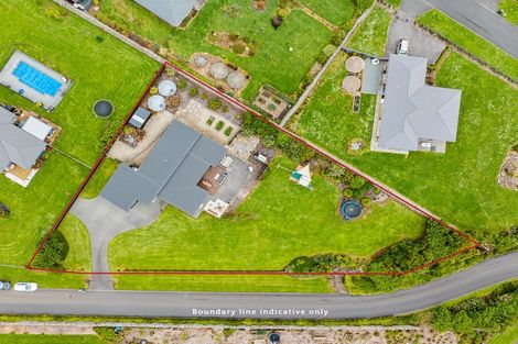 Photo of property in 14 Howie Lane, Te Kamo, Kamo, 0185