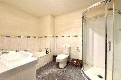 Photo of property in 1 Kauri Drive, Takanini, 2112