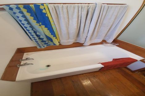 Photo of property in 9 Akatea Street, Berhampore, Wellington, 6023