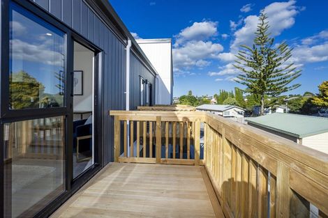 Photo of property in 13b Normandy Place, Henderson, Auckland, 0610