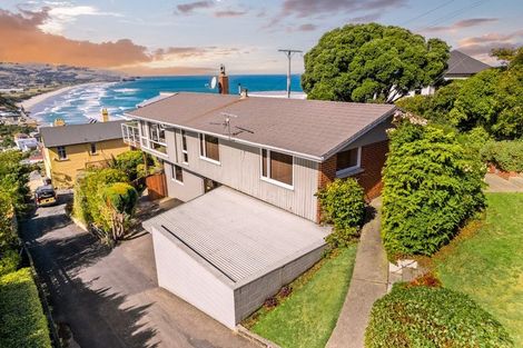 Photo of property in 106 Cliffs Road, Saint Clair, Dunedin, 9012