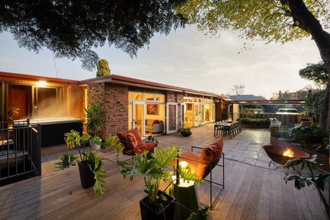 Photo of property in 18a Casey Avenue, Fairfield, Hamilton, 3214