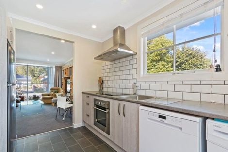 Photo of property in 4 Galway Avenue, Bryndwr, Christchurch, 8052