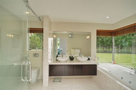 Photo of property in 547 Yaldhurst Road, Yaldhurst, Christchurch, 7676