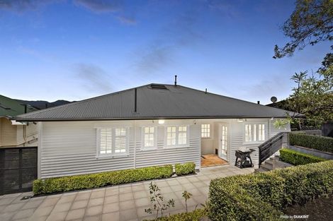 Photo of property in 11 Ariki Road, Hataitai, Wellington, 6021