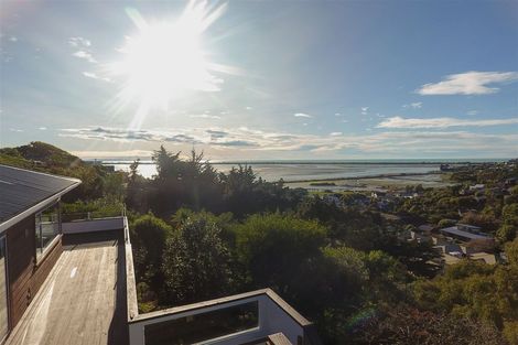 Photo of property in 71 Mount Pleasant Road, Mount Pleasant, Christchurch, 8081