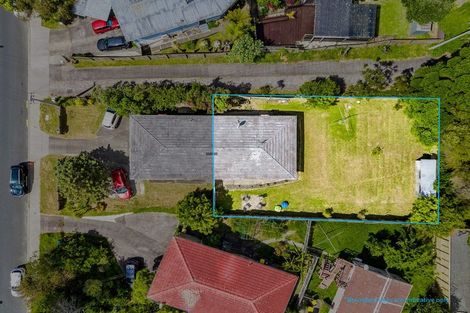 Photo of property in 2/43 Archers Road, Hillcrest, Auckland, 0629