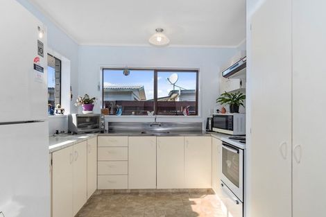 Photo of property in 63a Pemberton Crescent, Greerton, Tauranga, 3112