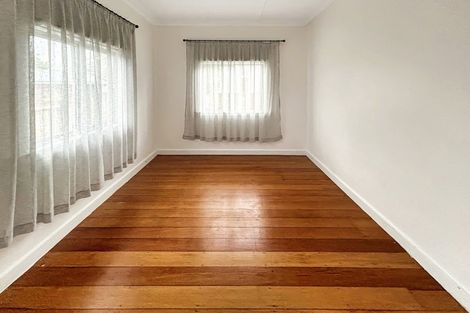 Photo of property in 37 Lyndhurst Street, Takaro, Palmerston North, 4412