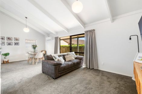 Photo of property in 6a Bishoprick Crescent, Te Puke, 3119