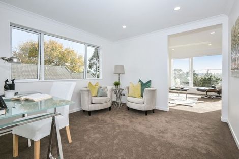Photo of property in 40a Rutherford Terrace, Meadowbank, Auckland, 1072