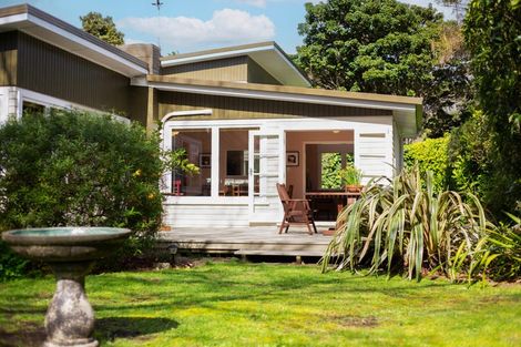 Photo of property in 20 Kohekohe Road, Waikanae, 5036