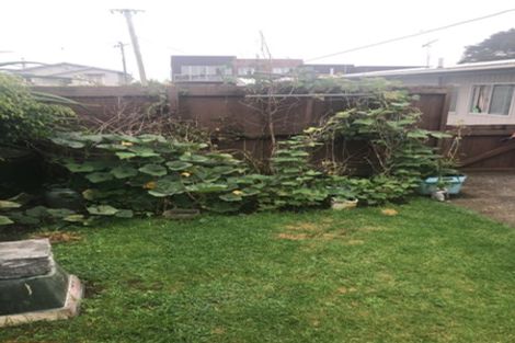 Photo of property in 3/6 Puka Street, Onehunga, Auckland, 1061