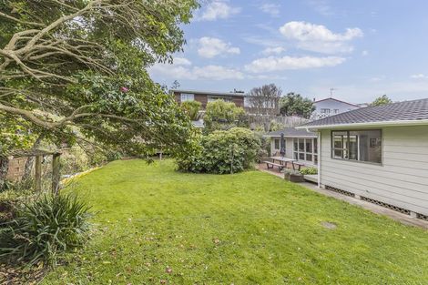 Photo of property in 28a Whanake Street, Titahi Bay, Porirua, 5022