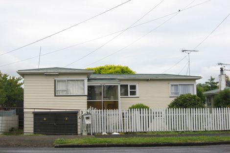 Photo of property in 26 Dublin Street, Pukekohe, 2120