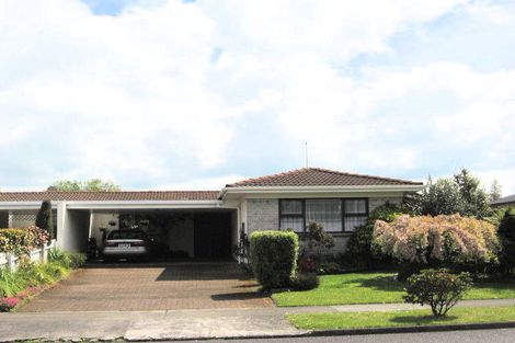 Photo of property in 8b Gemini Place, Kawaha Point, Rotorua, 3010