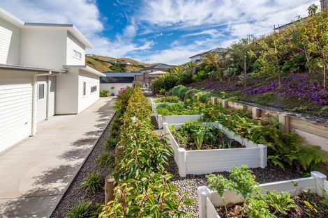 Photo of property in 5 Farnworth Terrace, Churton Park, Wellington, 6037