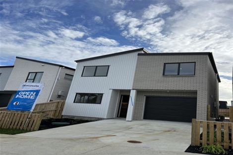 Photo of property in 31 Coast Garden Drive, Hobsonville, Auckland, 0616