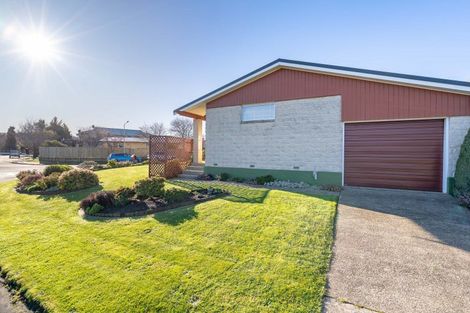Photo of property in 2 Rowan Place, Mosgiel, 9024