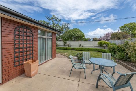 Photo of property in 18 Wayside Avenue, Burnside, Christchurch, 8053