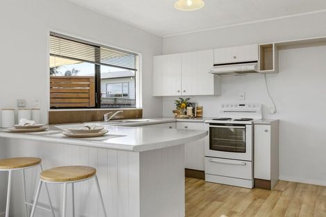 Photo of property in 2/10 Koha Road, Taupo, 3330