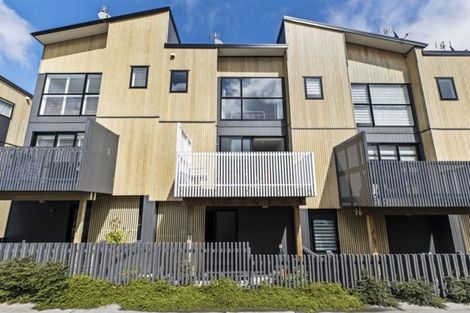 Photo of property in 10 Pheasant Lane, Hobsonville, Auckland, 0616