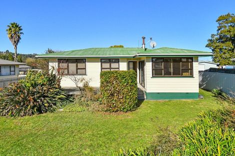 Photo of property in 16 Eastburn Street, Papakura, 2110