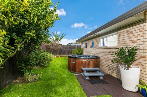 Photo of property in 7a Martin Jugum Lane, Ranui, Auckland, 0612