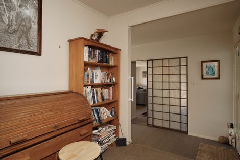 Photo of property in 52 Batten Grove, The Pines Beach, 7630