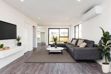 Photo of property in 8c Cheviot Street, Mangere East, Auckland, 2024