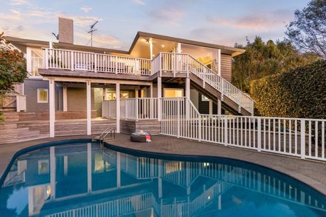 Photo of property in 13 Evelyn Road, Cockle Bay, Auckland, 2014