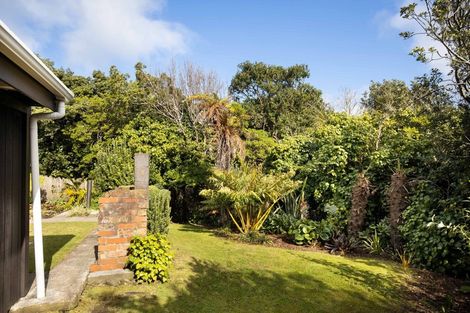 Photo of property in 46 Fox Street, Opunake, 4616