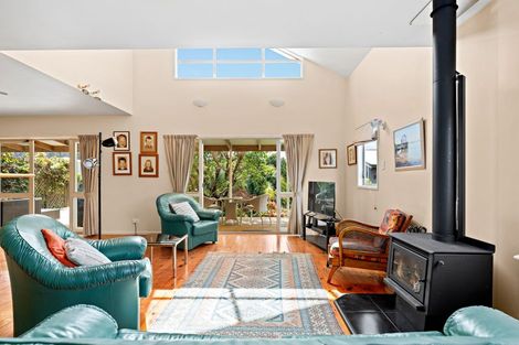 Photo of property in 8 Harbour View Road, Point Wells, Warkworth, 0986
