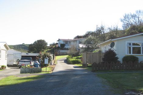 Photo of property in 11 Rangatira Road, Hunterville, 4730