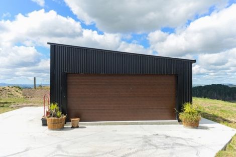 Photo of property in 71 Pirau Road, Fernhill, Napier, 4183