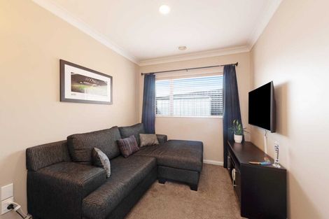 Photo of property in 58 Staithes Drive North, Whitby, Porirua, 5024