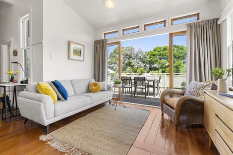 Photo of property in 39 Ewen Alison Avenue, Devonport, Auckland, 0624